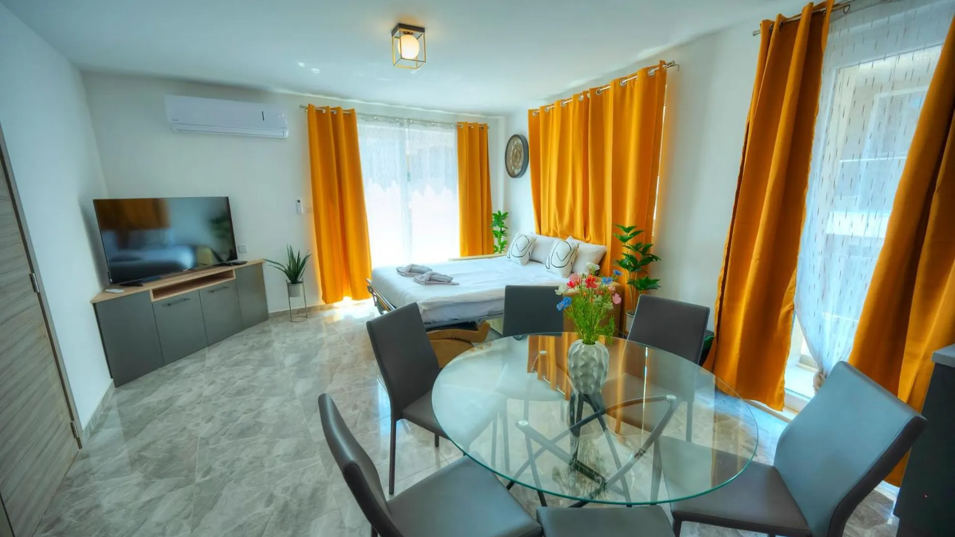 Apartmán Luxury Penthouse With Jacuzzi On Sun Terrace Apic1-2 Santa Vennera Malta