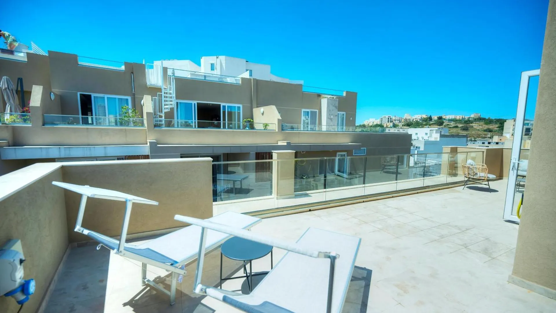 Apartmán Luxury Penthouse With Jacuzzi On Sun Terrace Apic1-2 Santa Vennera